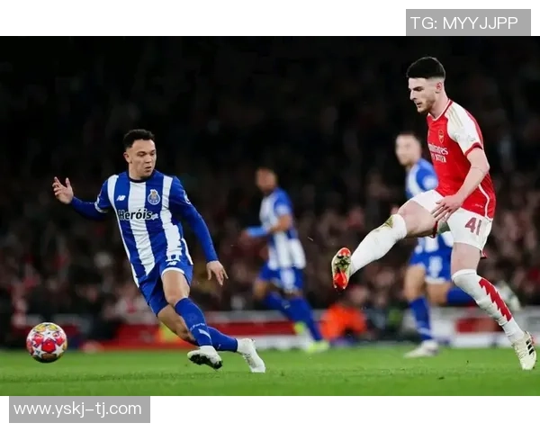 波尔图大胜阿森纳五球狂潮足总杯赛场引发热烈反响