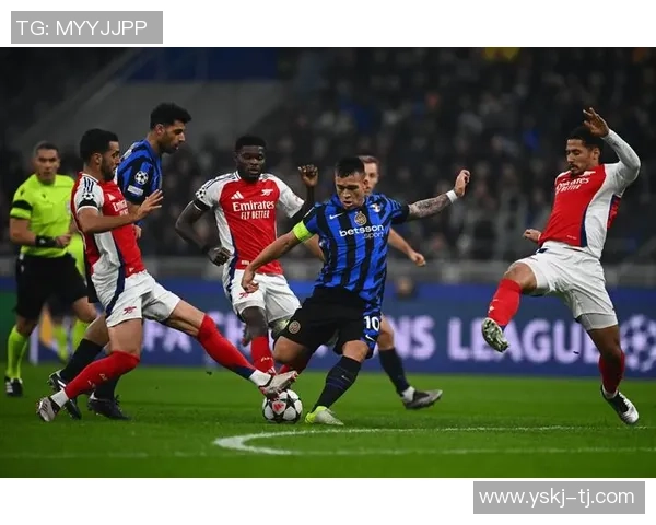 意甲激战：那不勒斯险胜里昂红牌事件引发全场热议与战术分析