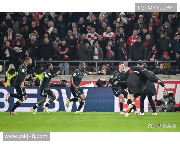 尤文图斯逆转拜仁上演经典大战乌龙球成比赛转折点引发热议