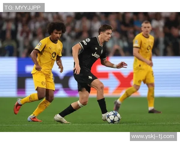 拜仁狂胜尤文图斯6-2补时进球点燃友谊赛激情瞬间